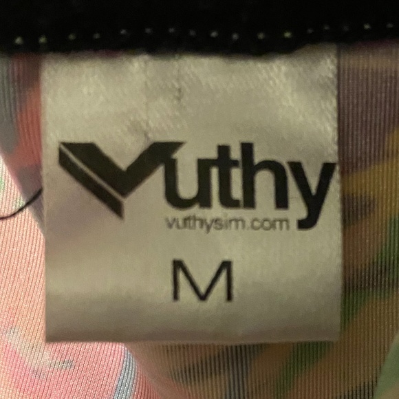 Vuthy Speedo in Edgy Multicolor with Chains & Studs - Picture 5 of 5